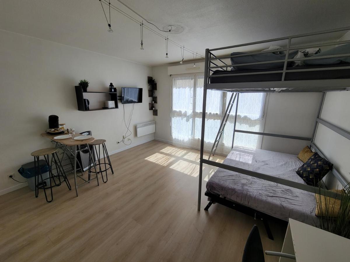 Appartement Climatisé avec terrasse Gare St Charles Marseille Extérieur photo