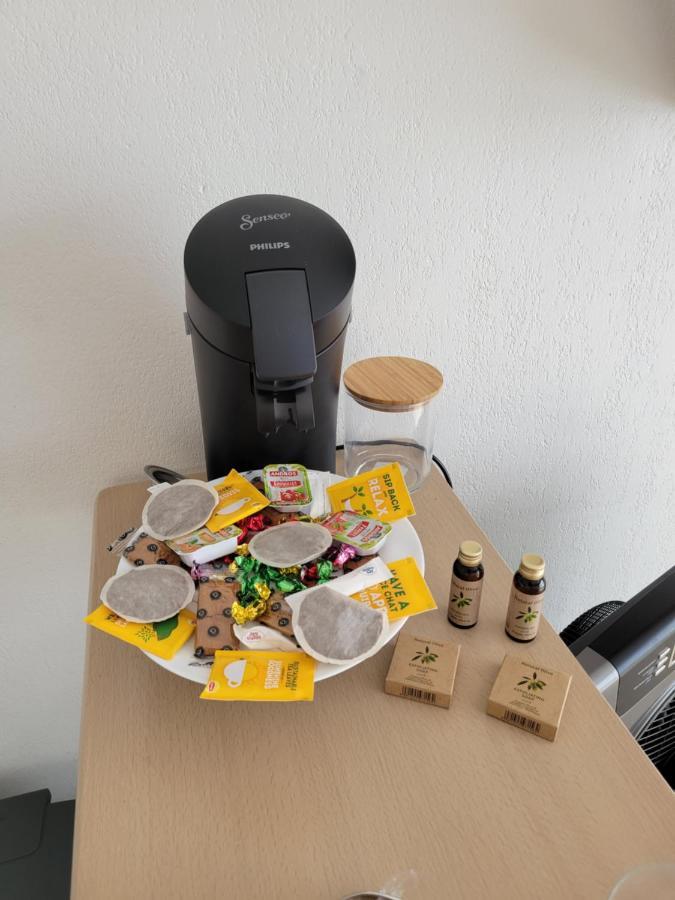 Appartement Climatisé avec terrasse Gare St Charles Marseille Extérieur photo