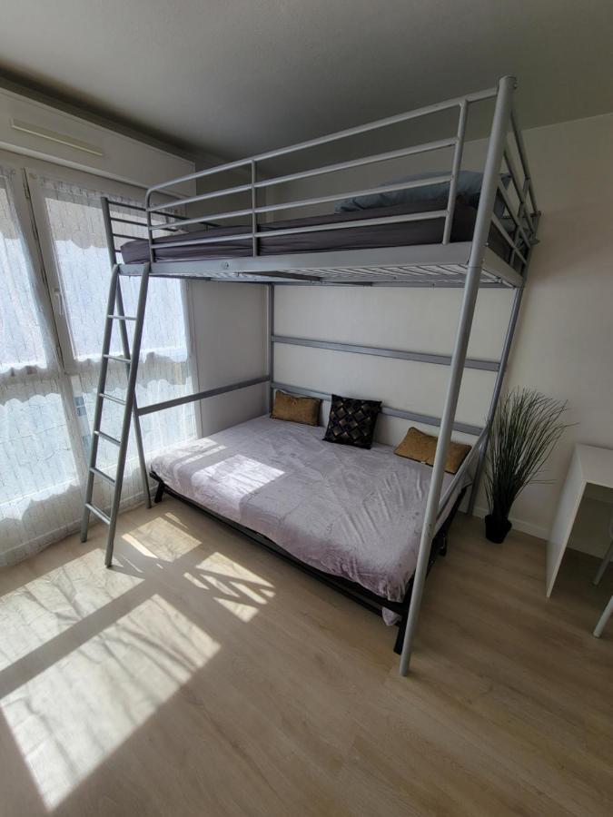 Appartement Climatisé avec terrasse Gare St Charles Marseille Extérieur photo